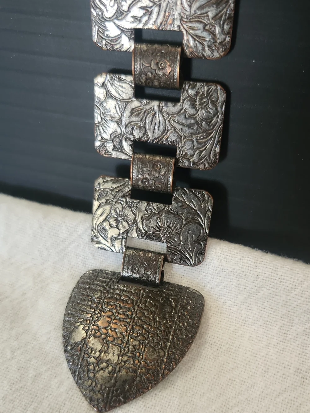 Vtg Sarah Coventry Belt